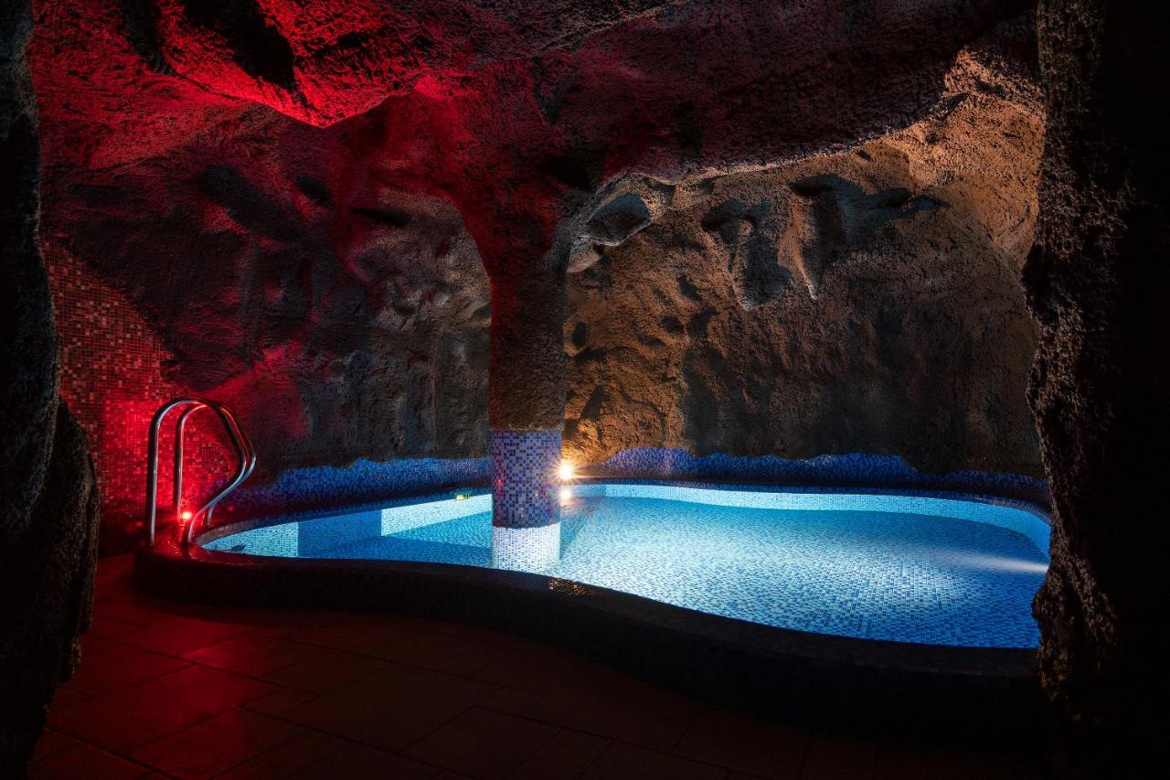 Odyssey Clubhotel Wellness & Spa Adults Only كيلتشي المظهر الخارجي الصورة